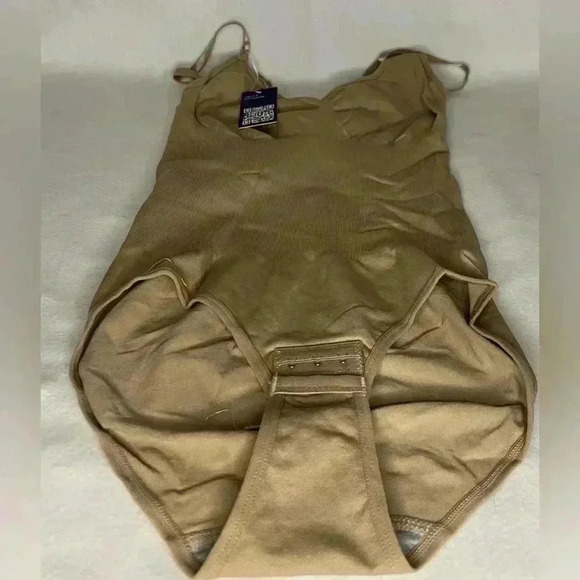 COPY - New with tags. Heyshaoe body suit. Size Large. Beige - Picture 2 of 6